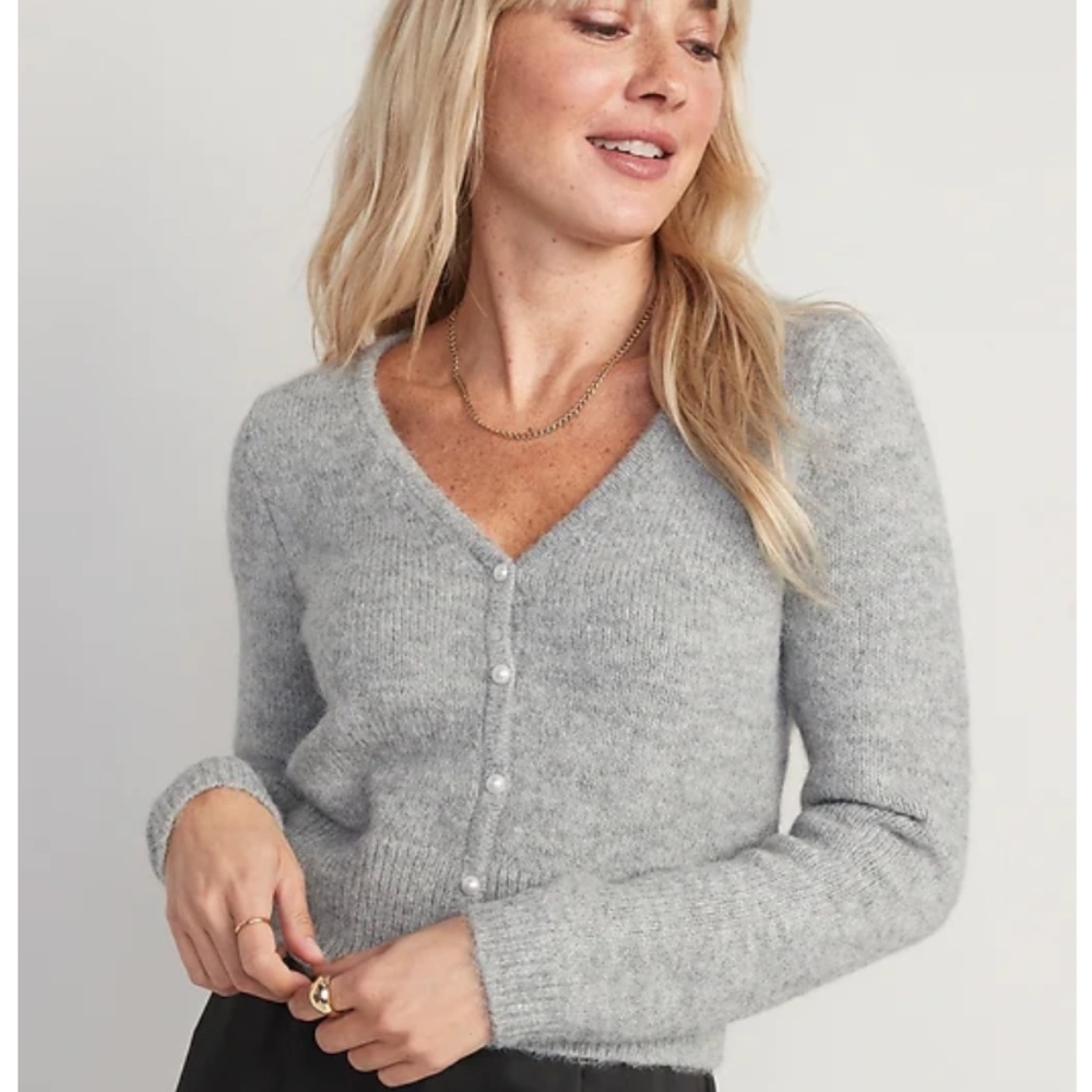 Old Navy Light Gray V-Neck Button Cardigan Sweater